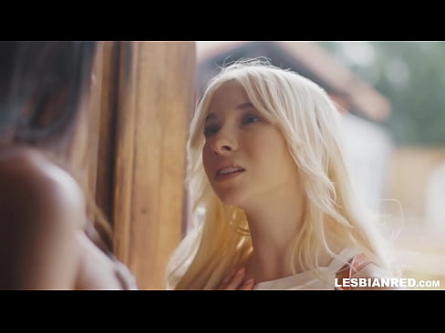 ❤️ Stelpan kemur heim nokkrum mánuðum síðar og endar með því að borða kisu stjúpmömmu sinnar ️❌ Harð klám á klám is.pornpk.ru